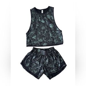 Lululemon Hotty Hot Shorts & Cropped Tank Set Botanics Multi Black Size 2